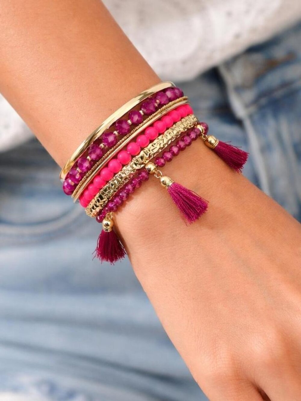 Lilly Pulitzer pink & gold beaded bangle set ⭐️ summery festival stack